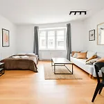 Vysoka Aparthotel Pressburg