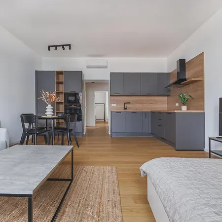 Vysoka 4* Μπρατισλάβα